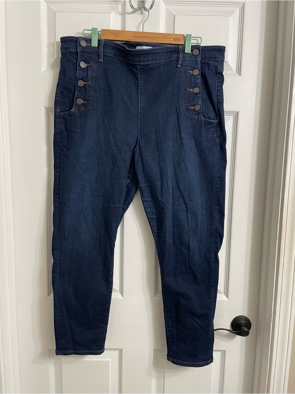 LOFT high rise dark wash “the skinny” jeans 18